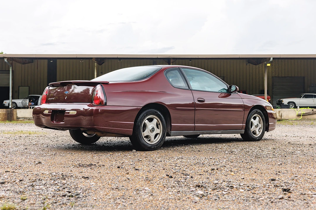 2003 Chevrolet Monte Carlo 6th Gen - Image 6 of 31