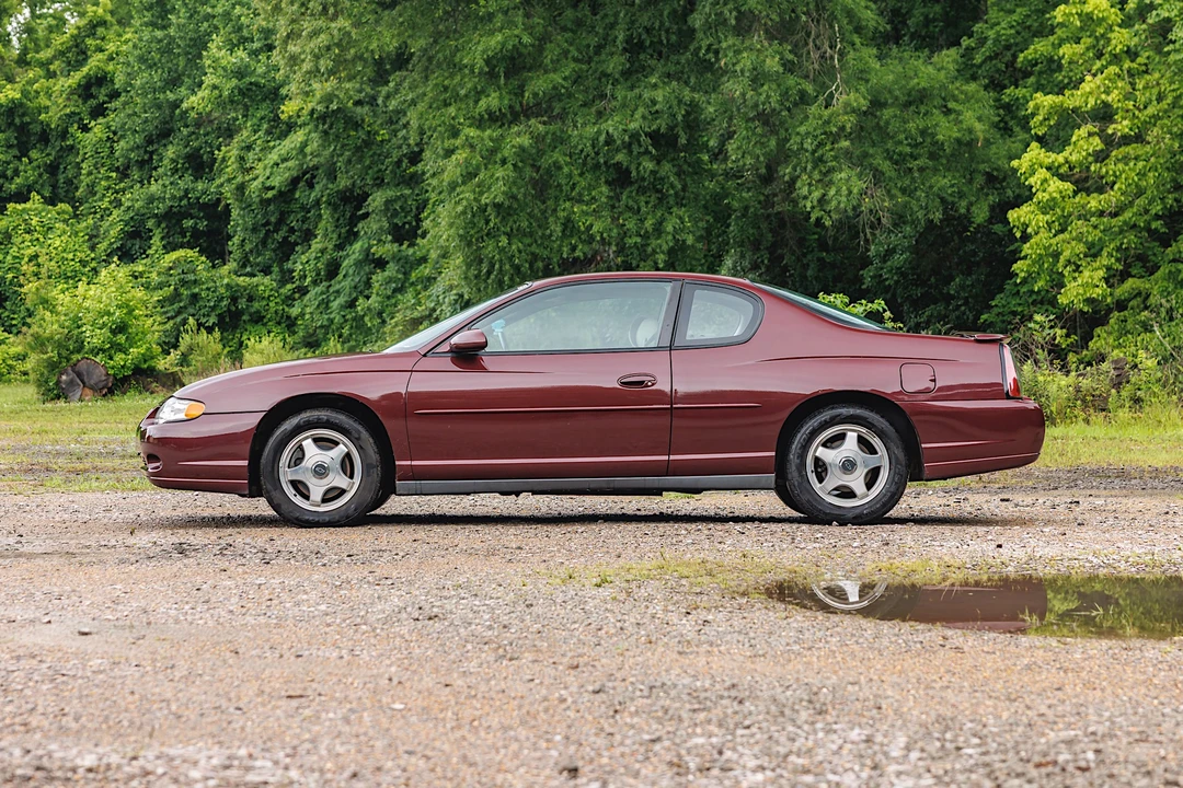 2003 Chevrolet Monte Carlo 6th Gen - Image 12 of 31