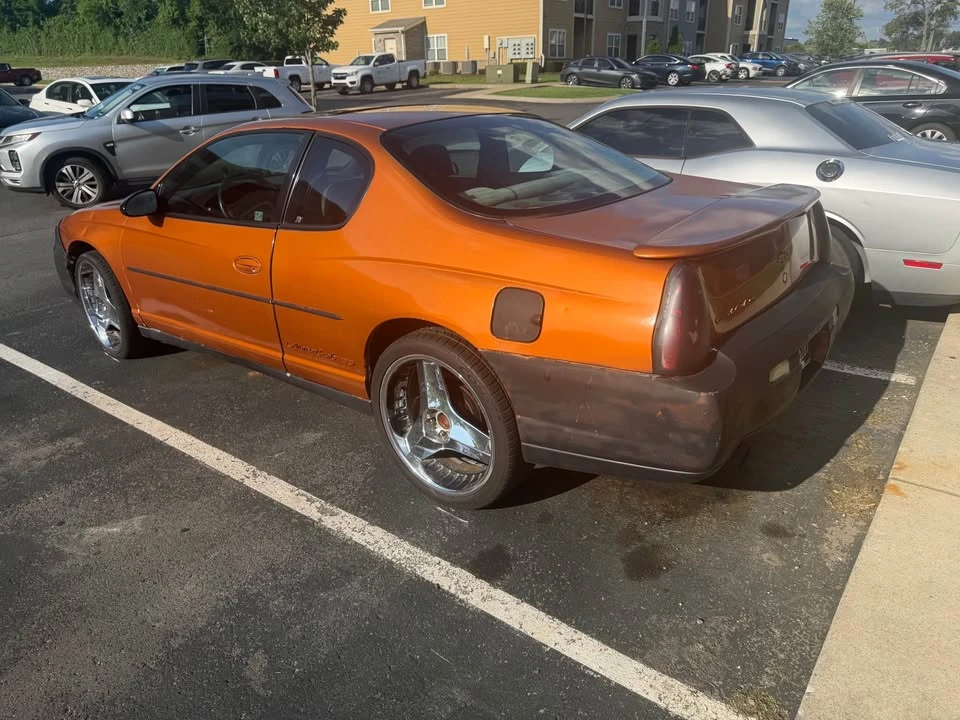 2003 Chevrolet Monte Carlo 6th Gen - Image 5 of 10