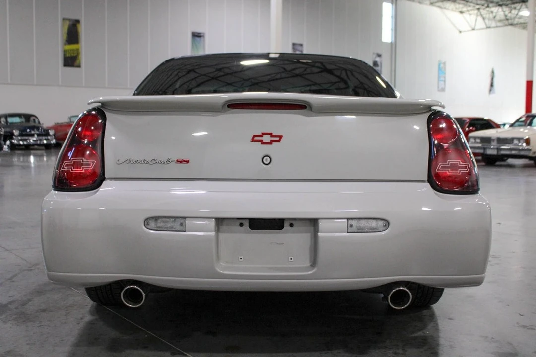 2003 Chevrolet Monte Carlo 6th Gen - Image 6 of 12
