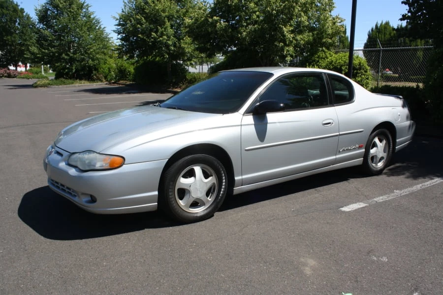 2003 Chevrolet Monte Carlo 6th Gen - Image 2 of 9