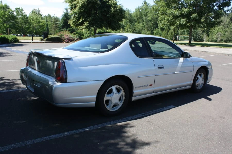 2003 Chevrolet Monte Carlo 6th Gen - Image 3 of 9