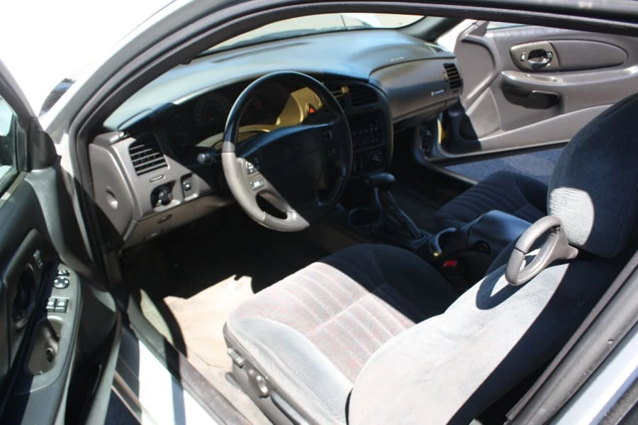 2003 Chevrolet Monte Carlo 6th Gen - Image 4 of 9