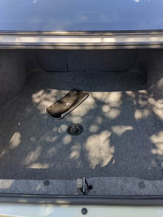 2003 Chevrolet Monte Carlo 6th Gen - Image 16 of 21