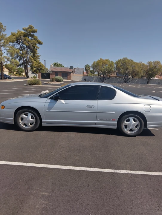 2003 Chevrolet Monte Carlo 6th Gen - Image 2 of 21
