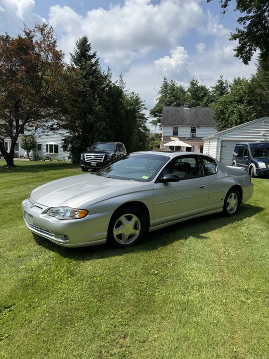 2003 Chevrolet Monte Carlo 6th Gen - Image 2 of 11