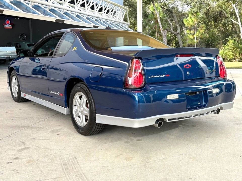 2003 Chevrolet Monte Carlo 6th Gen - Image 10 of 12