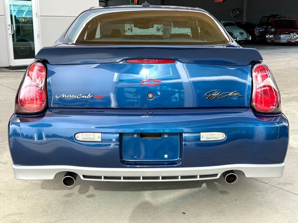 2003 Chevrolet Monte Carlo 6th Gen - Image 7 of 12