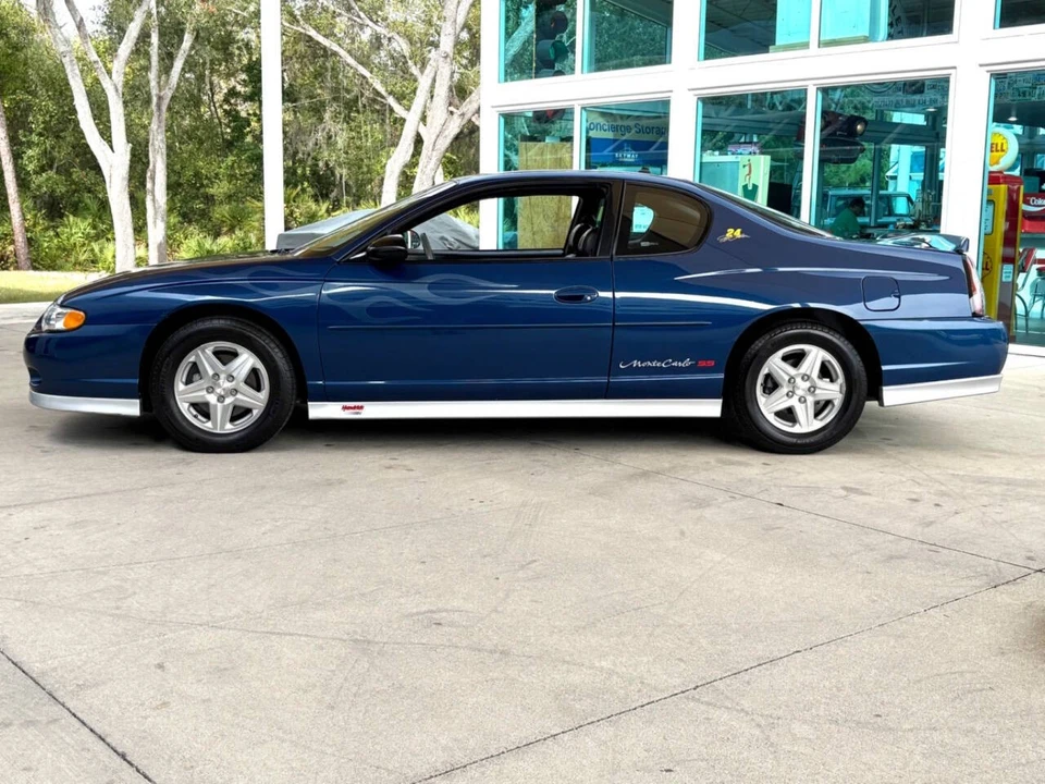 2003 Chevrolet Monte Carlo 6th Gen - Image 11 of 12