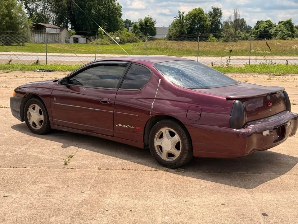 2003 Chevrolet Monte Carlo 6th Gen - Image 8 of 13