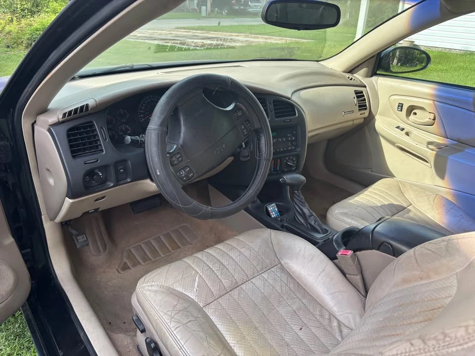 2003 Chevrolet Monte Carlo 6th Gen - Image 4 of 7