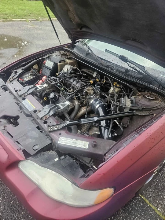2003 Chevrolet Monte Carlo 6th Gen - Image 6 of 11