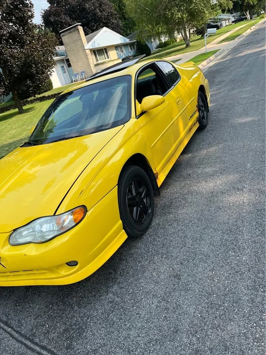 2003 Chevrolet Monte Carlo 6th Gen - Image 2 of 4