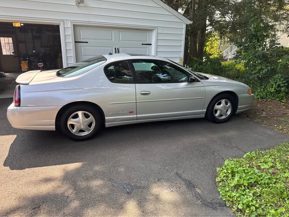 2003 Chevrolet Monte Carlo 6th Gen - Image 10 of 10