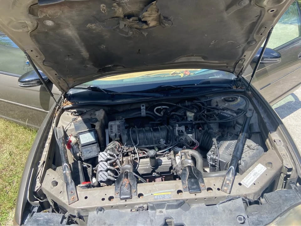 2003 Chevrolet Monte Carlo 6th Gen - Image 10 of 10