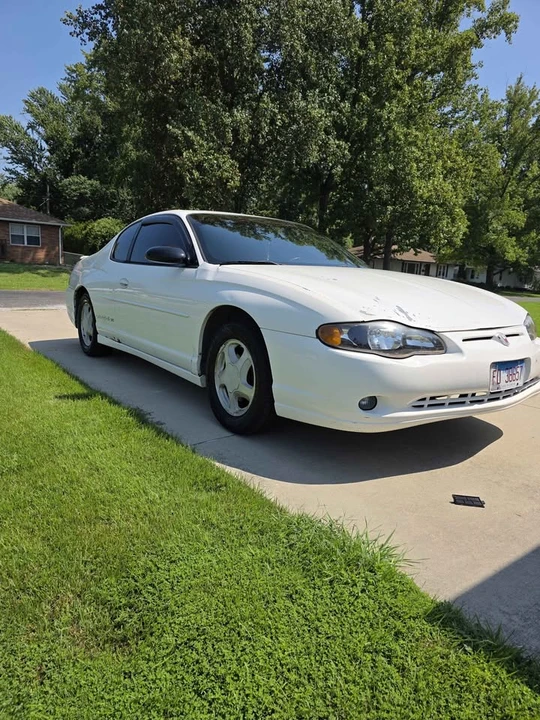 2003 Chevrolet Monte Carlo 6th Gen - Image 2 of 17