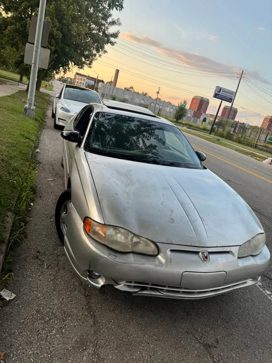 2003 Chevrolet Monte Carlo 6th Gen - Image 5 of 7