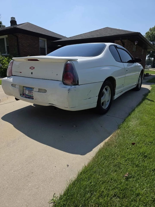 2003 Chevrolet Monte Carlo 6th Gen - Image 4 of 17