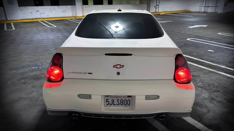 2003 Chevrolet Monte Carlo 6th Gen - Image 10 of 19