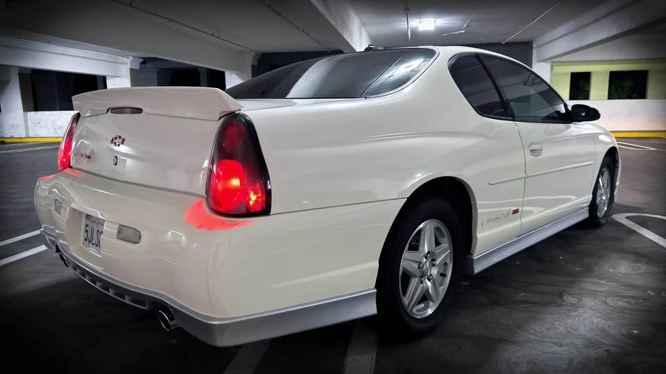 2003 Chevrolet Monte Carlo 6th Gen - Image 9 of 19