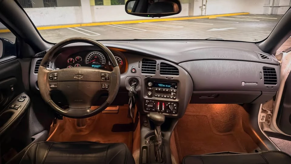2003 Chevrolet Monte Carlo 6th Gen - Image 16 of 19