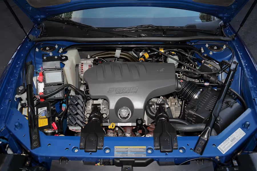 2003 Chevrolet Monte Carlo 6th Gen - Image 25 of 30