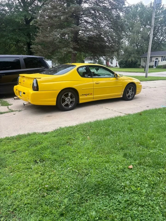 2003 Chevrolet Monte Carlo 6th Gen - Image 2 of 4