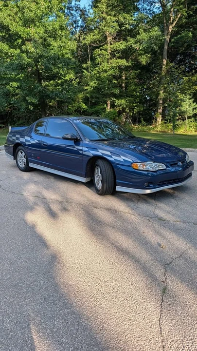2003 Chevrolet Monte Carlo 6th Gen - Image 4 of 15