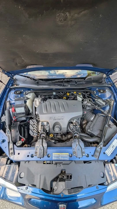 2003 Chevrolet Monte Carlo 6th Gen - Image 2 of 15
