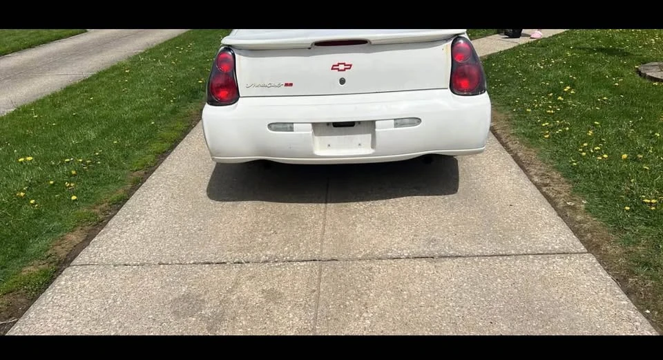 2003 Chevrolet Monte Carlo 6th Gen - Image 5 of 5