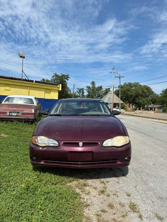 2003 Chevrolet Monte Carlo 6th Gen - Image 2 of 6