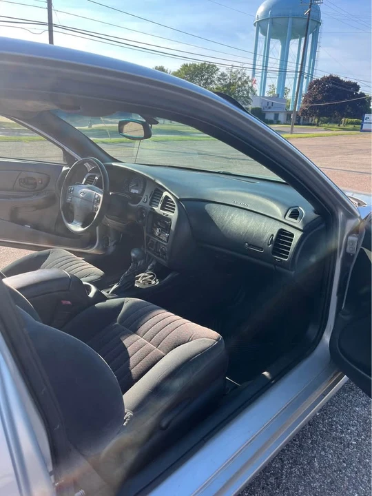 2003 Chevrolet Monte Carlo 6th Gen - Image 8 of 10