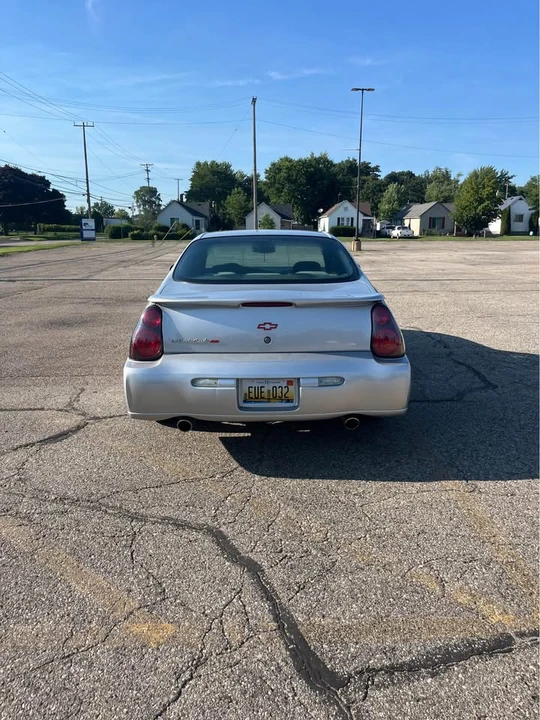2003 Chevrolet Monte Carlo 6th Gen - Image 5 of 10