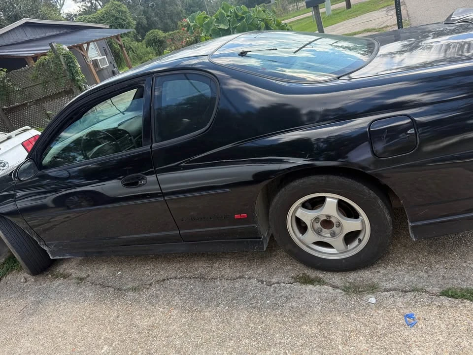 2003 Chevrolet Monte Carlo 6th Gen - Image 3 of 3