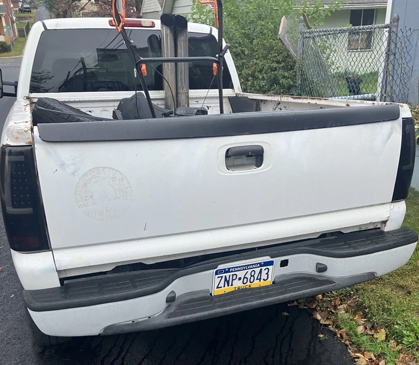 2003 Chevrolet - Image 3 of 5