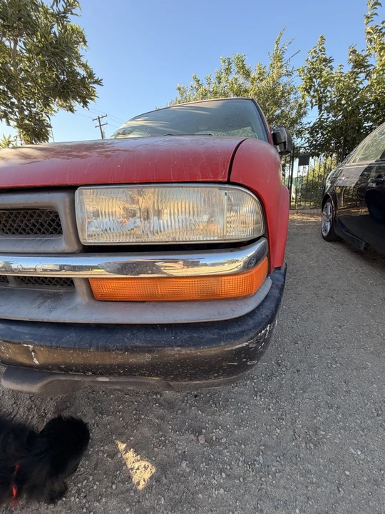 2003 Chevrolet S-10 - Image 9 of 20