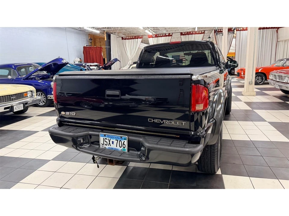 2003 Chevrolet Silverado 1st Gen - Image 4 of 28