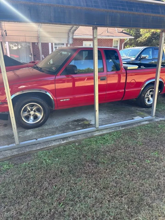 2003 Chevrolet S-10 Blazer 2nd Gen - Image 2 of 4