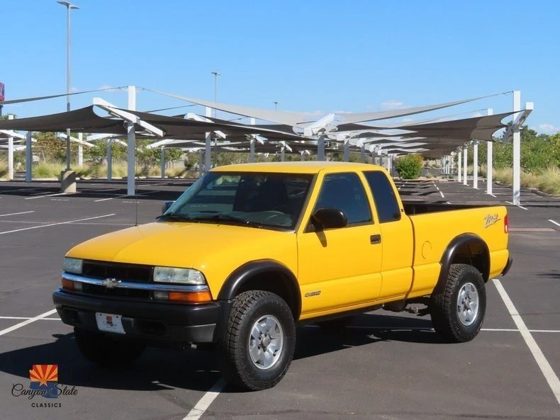 2003 Chevrolet S-10 Blazer 2nd Gen - Image 3 of 10
