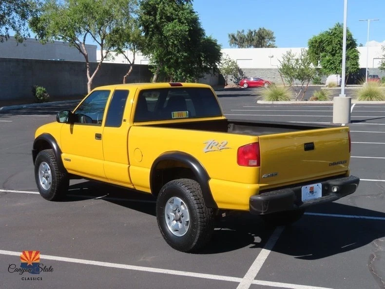 2003 Chevrolet S-10 Blazer 2nd Gen - Image 8 of 10