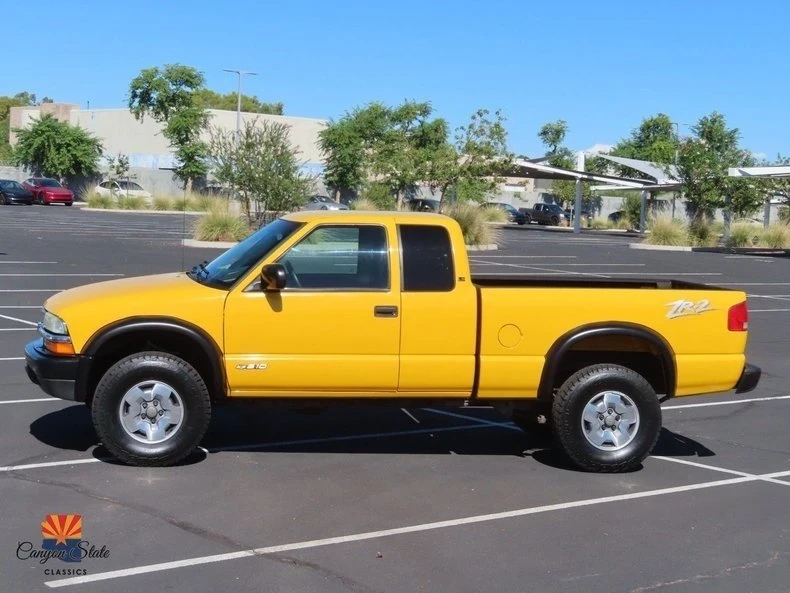2003 Chevrolet S-10 Blazer 2nd Gen - Image 6 of 10