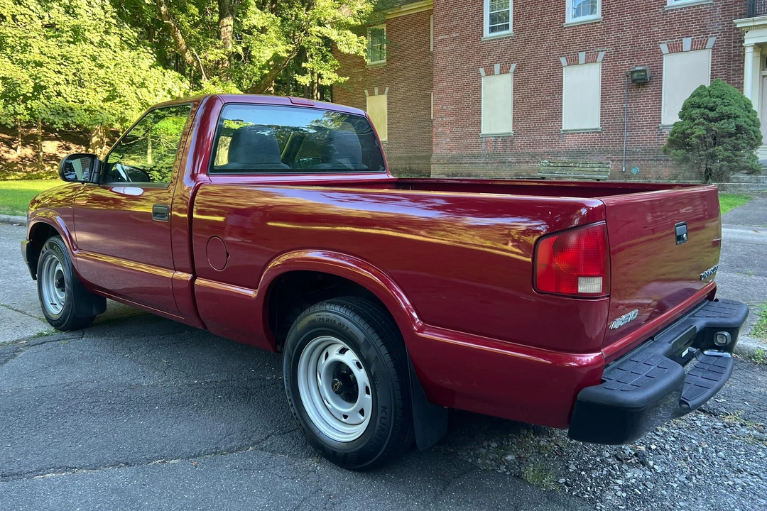 2003 Chevrolet S-10 Blazer 2nd Gen - Image 4 of 30