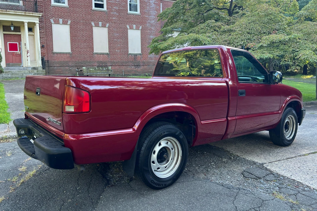 2003 Chevrolet S-10 Blazer 2nd Gen - Image 5 of 30