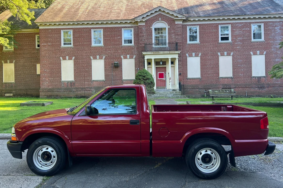 2003 Chevrolet S-10 Blazer 2nd Gen - Image 3 of 30