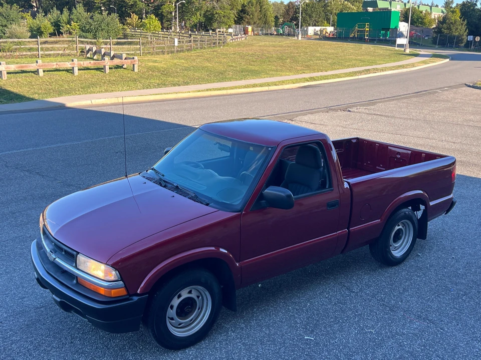 2003 Chevrolet S-10 Blazer 2nd Gen - Image 10 of 30
