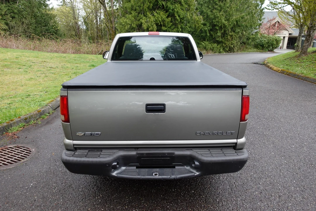 2003 Chevrolet S-10 - Image 11 of 31