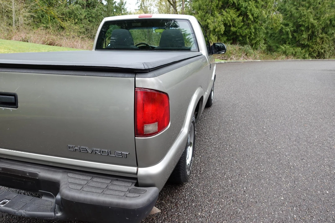 2003 Chevrolet S-10 - Image 31 of 31