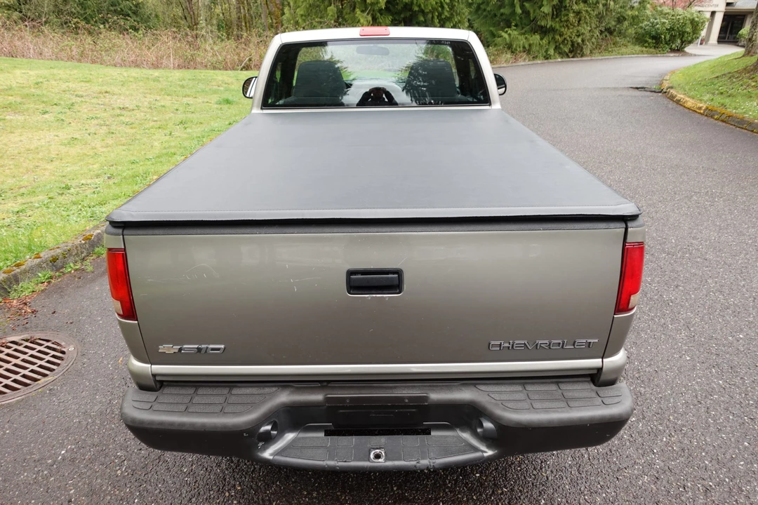 2003 Chevrolet S-10 - Image 12 of 31