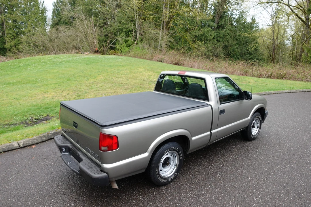 2003 Chevrolet S-10 - Image 15 of 31