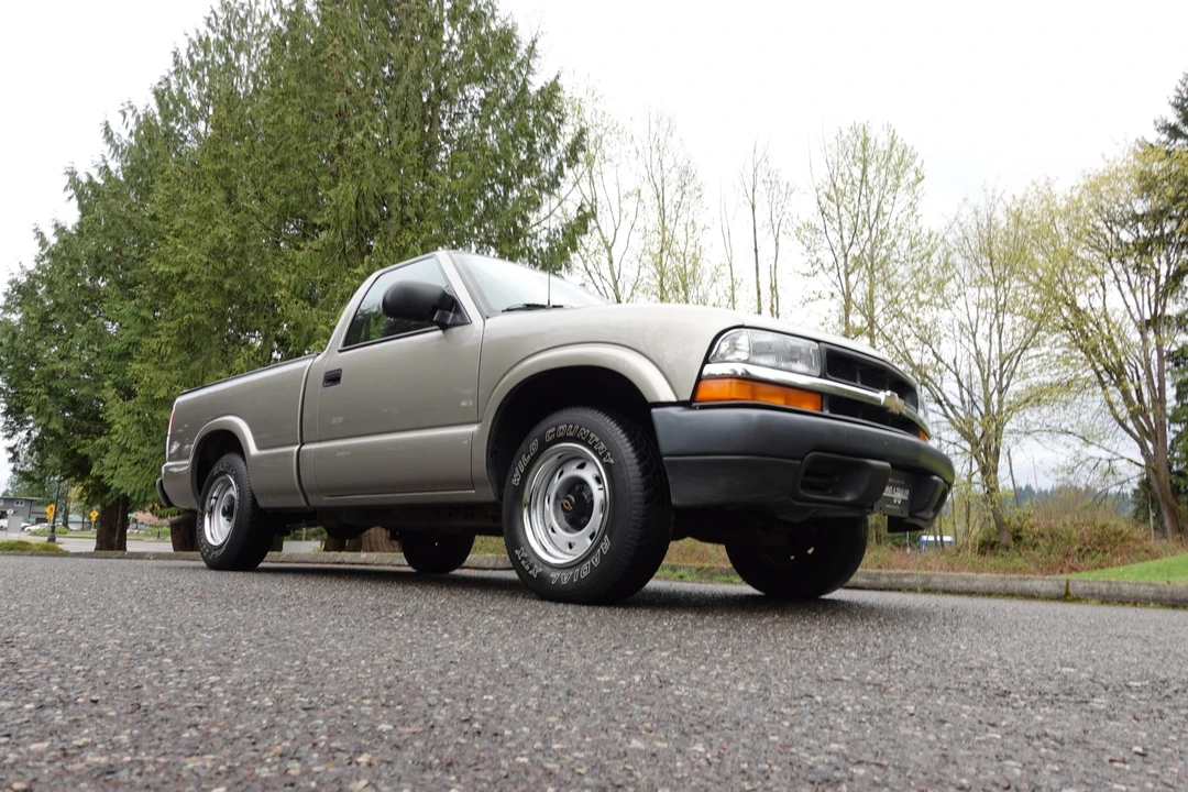 2003 Chevrolet S-10 - Image 21 of 31